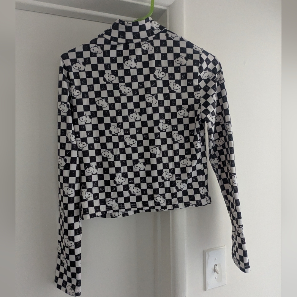 Peanuts Snoopy Checkered Mock Neck Long sleeve